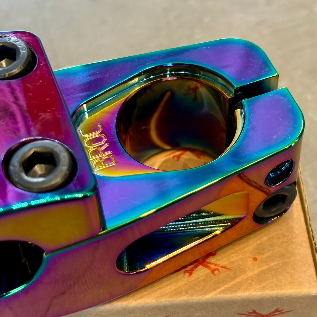 ODYSSEY BROC V2 STEM OIL SLICK