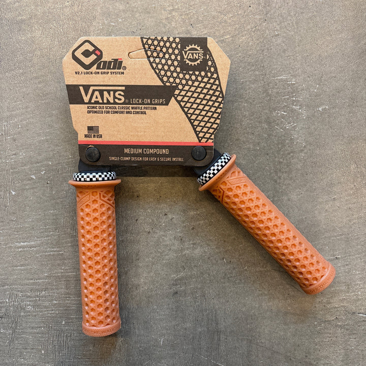 ODI × VANS ロックオングリップ GUM