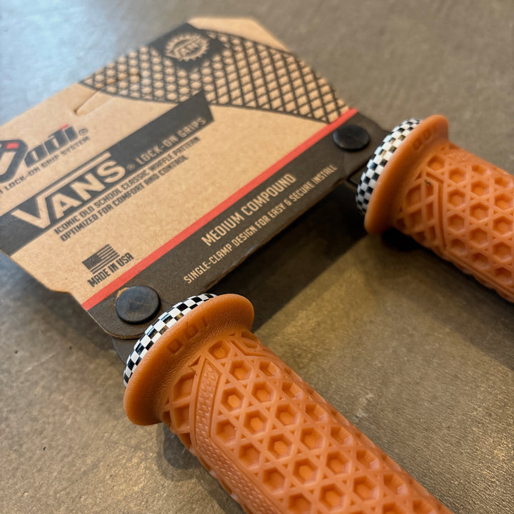 ODI × VANS ロックオングリップ GUM