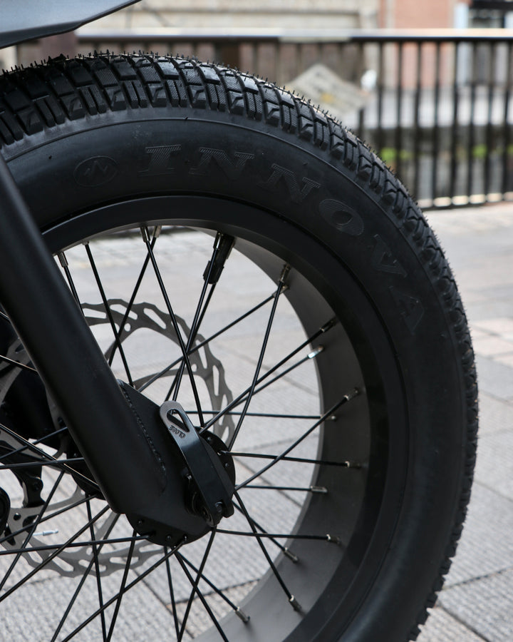 wonkey用 16inch ×4.0 INNOVAタイヤ