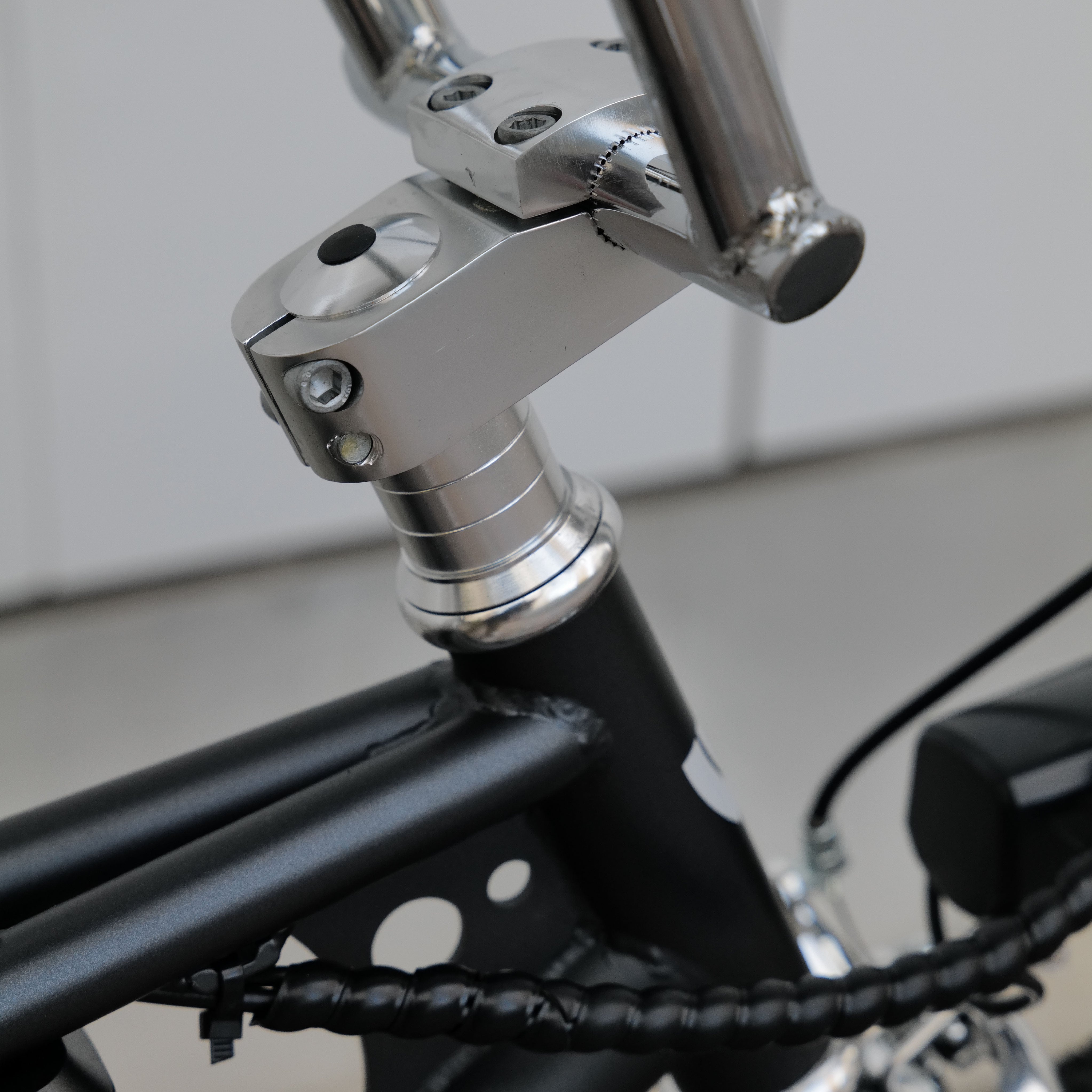 WO BIKES GLISSE 電動アシスト自転車 20インチ GLISSE BLACK – wobikes
